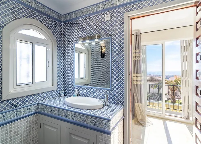 Kenny Private Pool Casasol Вілла *