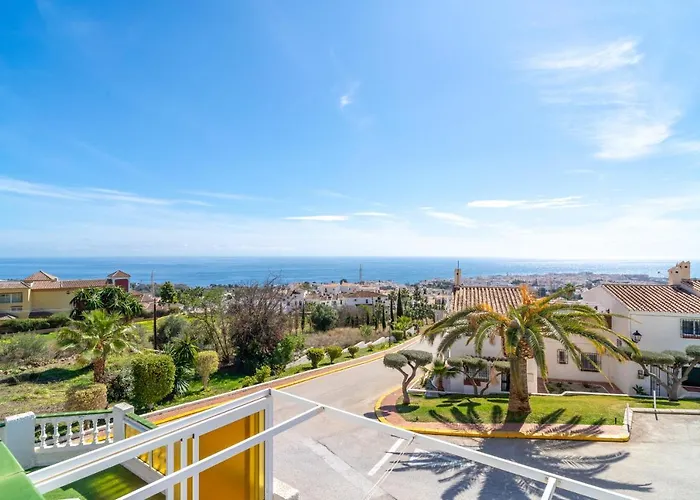 Kenny Private Pool Casasol *