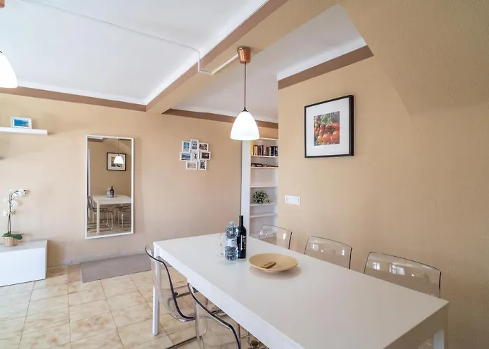 Kenny Private Pool Casasol *