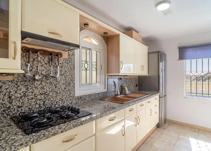 Kenny Private Pool Casasol Villa *